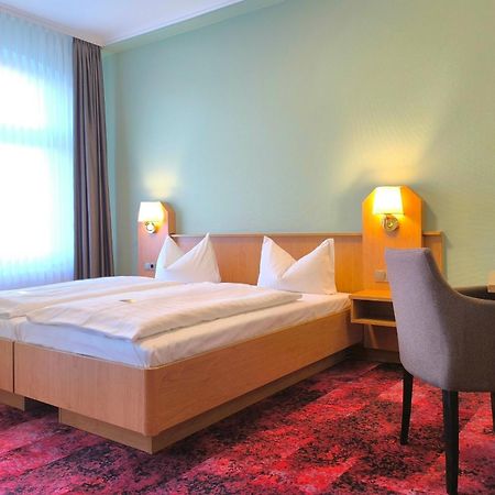 Hotel Burgas Stassfurt Exterior foto